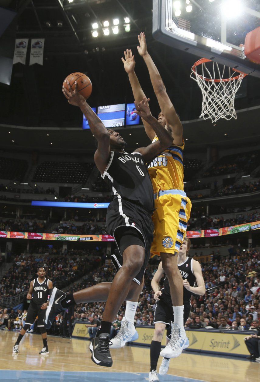 Nets regresa a la victoria con paliza a  Nuggets