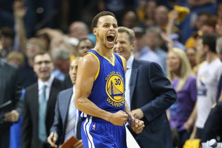 Los Hawks y los Warriors avanzan a la Final Four de la NBA