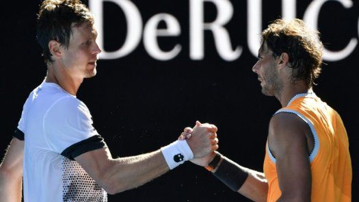 Nadal derrota a Berdych y pasa a cuartos del Abierto de Australia