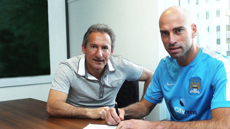 Arquero Willy Caballero pasa de Málaga al Man City