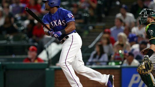 Atléticos vencen 3-2 a Rangers y Beltré sale lesionado