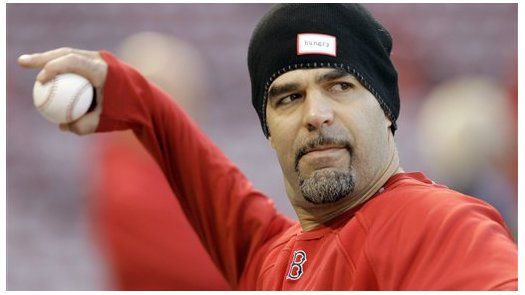 Lowell, fuera de alineación de Boston, por lesión en cadera