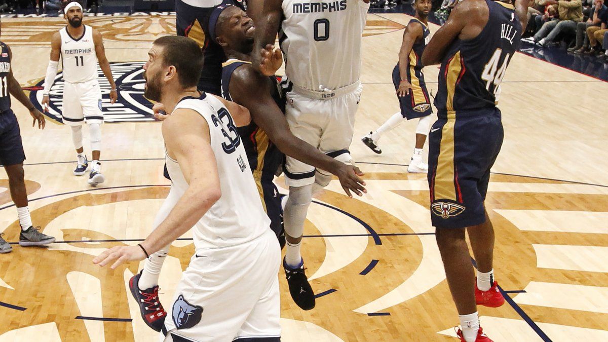 Grizzlies remontan ante unos Pelicans que caen en casa