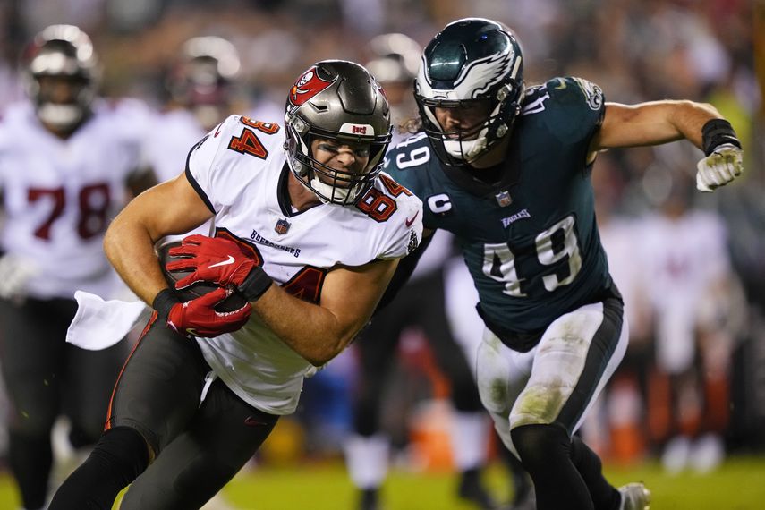 Buccaneers vencen a Eagles