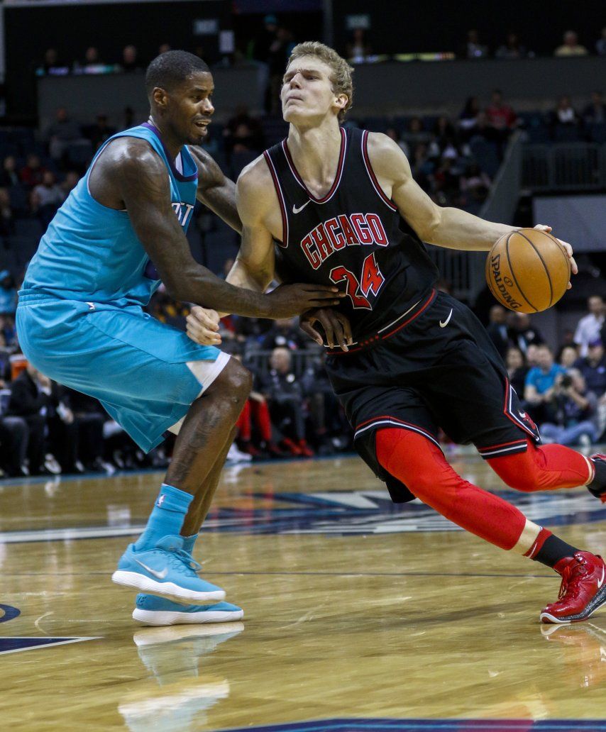 Bulls vencen a Hornets en prórroga y cortan mala racha