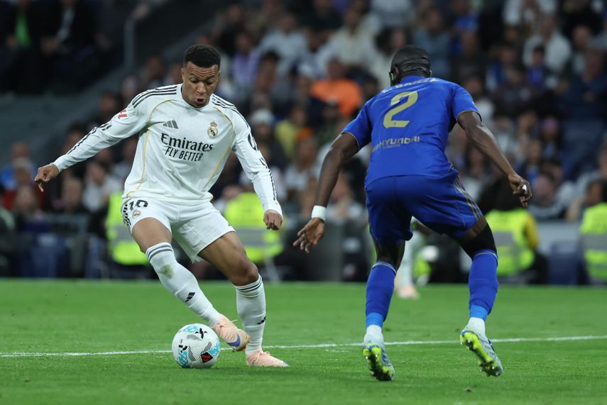 Kylian Mbappé es abucheado por fanáticos del Real Madrid
