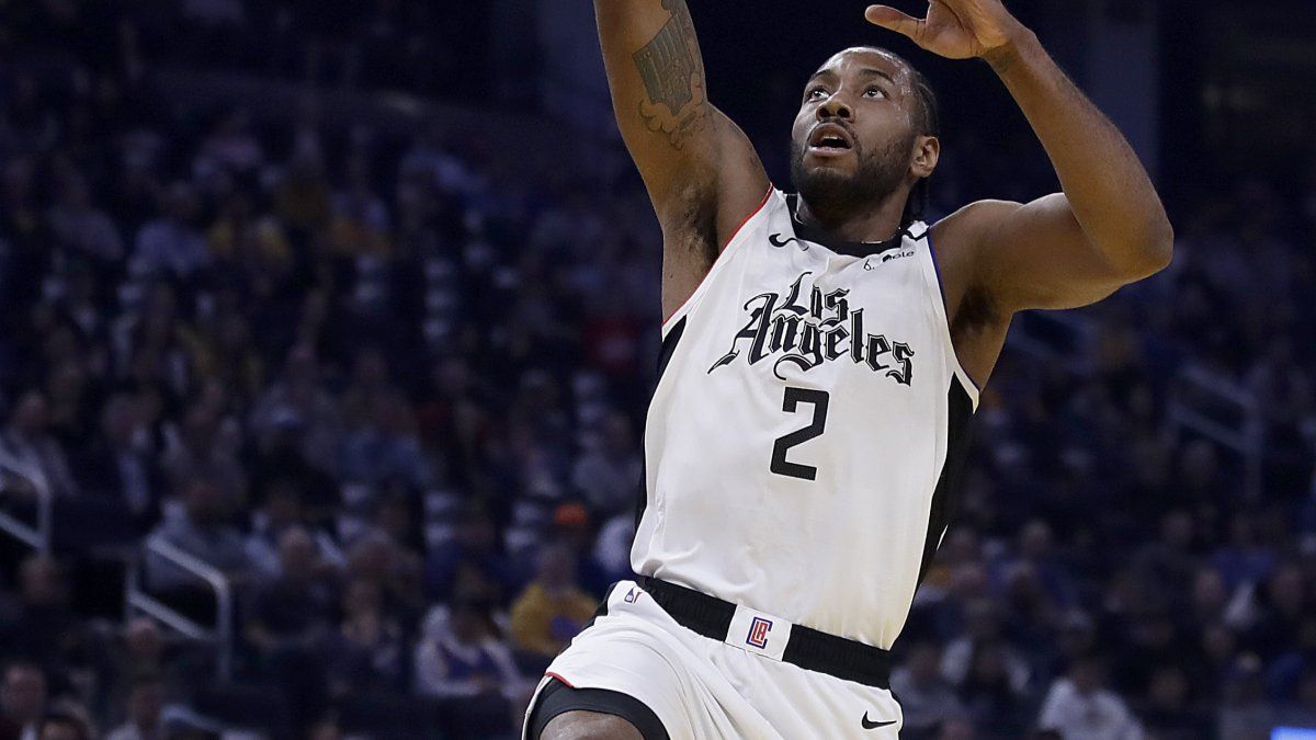 Clippers aplastan a Warriors y se reponen de derrota