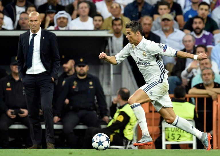 Zidane intenta disuadir a Ronaldo de su idea de dejar el Real Madrid