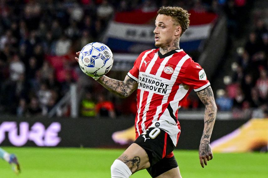 Atacante Neerlandés Noa Lang ficha por el Napoli