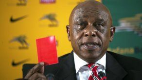 Sexwale cree que llegó la hora de que un africano presida la FIFA