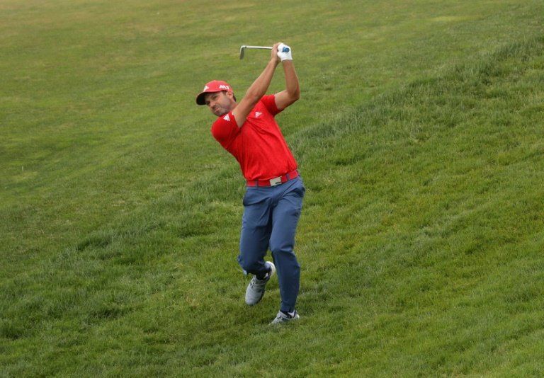 El golfista estadounidense Brooks Koepka gana el Abierto de EEUU