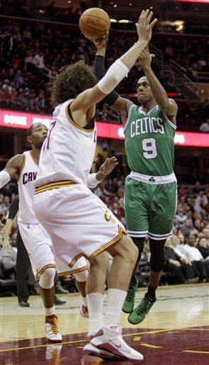 NBA: Celtics 106, Cavaliers 87; Rondo colabora con 23 puntos