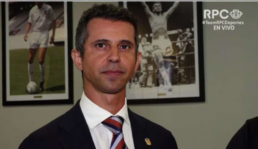 Miguel Ordóñez anuncia la reconstrucción el estadio Mariano Bula