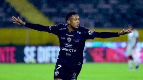 Ecuador: Gabriel Torres sigue imparable y anotó doblete