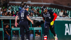 Johan Camargo pegó dos cuadrangulares en la Liga Mexicana de Béisbol con los Tecolotes