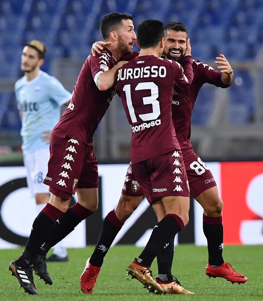 Con gol de Rincón, Torino vence a Lazio en la Serie A