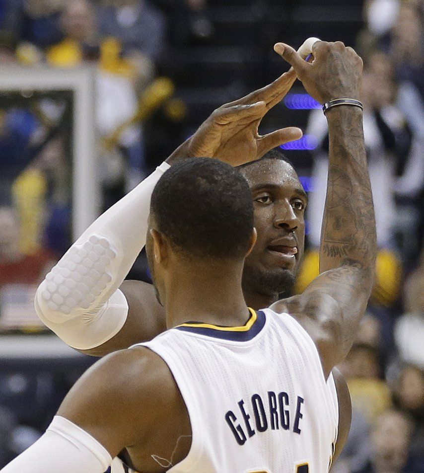George anota 21 y Pacers vencen a Cavs