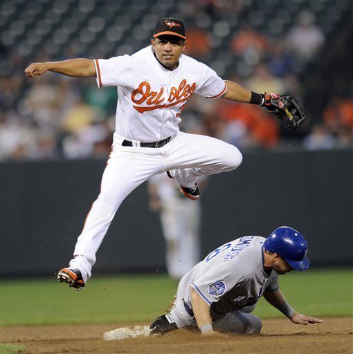 MLB: Reales 5, Orioles 3; Peña desempata con sencillo