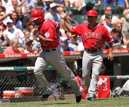 MLB: Angelinos 12, Cachorros 0; Rivera produce tres carreras