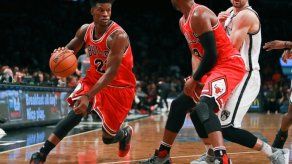 Butler anota 52 puntos en el triunfo de los Bulls sobre los Hornets
