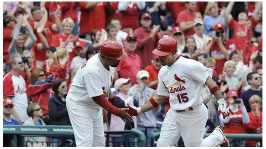 Cardenales y Rays ejercen presión a sus rivales por el comodí­n