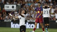 El FC Barcelona cerró la temporada con derrota ante el Valencia El FC Barcelona cerró la temporada con derrota ante el Valencia
