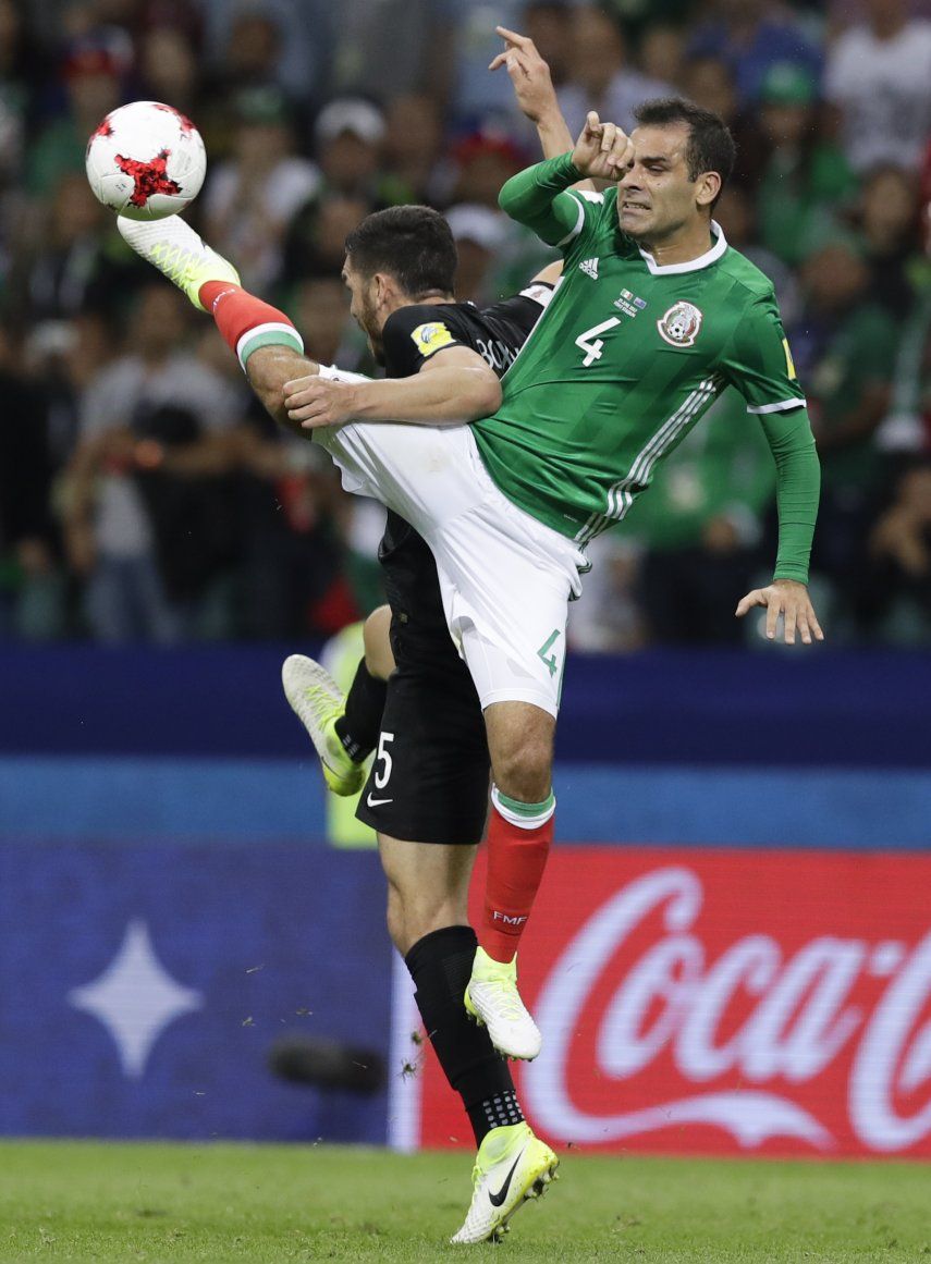 Confederaciones: Lesiones en México abren puerta a Márquez