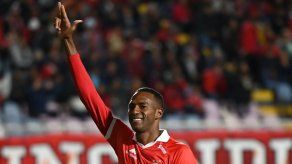 Abdiel Ayarza vuelve a romper las redes en Perú