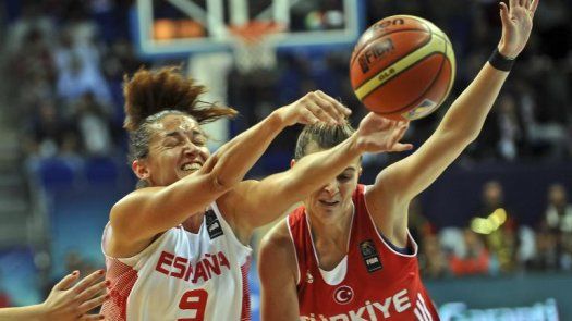 España gana a Turquía y alcanza la final del Mundial femenino