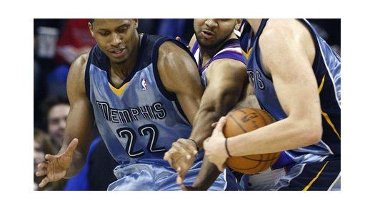 NBA: Grizzlies 125, Suns 118; Gay acumula 31 puntos