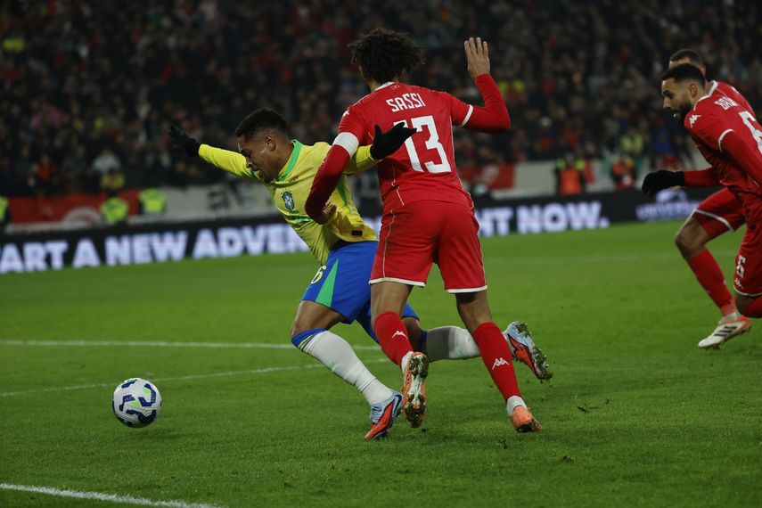 La Selección de Brasil igualó con Túnez en partido amistoso