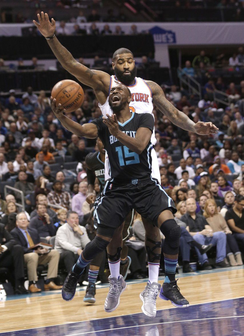 Hornets salen de mala racha, con triunfo sobre Knicks