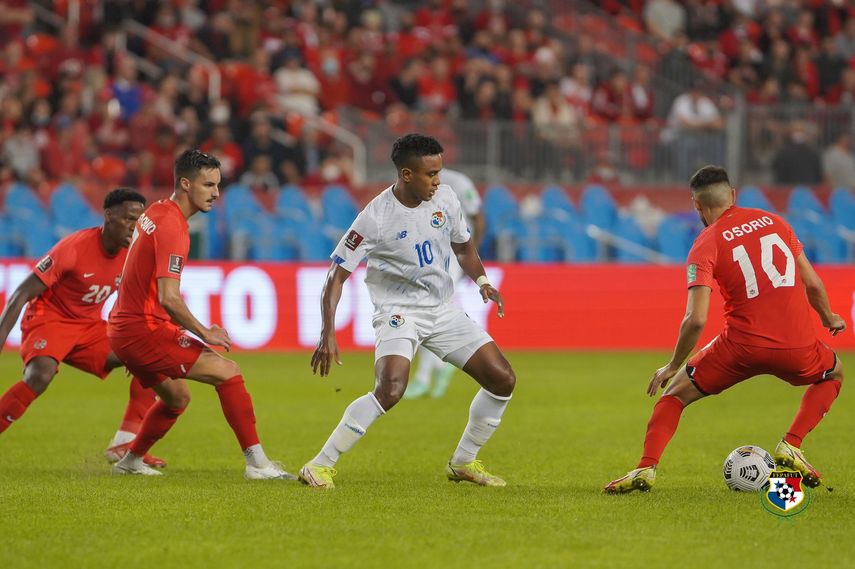 Se armó la polémica en el Canadá - Panamá en eliminatorias