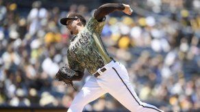 MLB: El zurdo Blake Snell ponchó a 13 en siete entradas trabajadas.