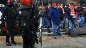 El fútbol español muestra su dolor por la muerte de un policía