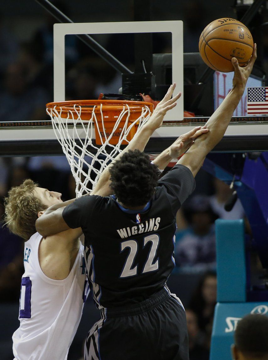Walker destaca en triunfo de Hornets sobre Timberwolves