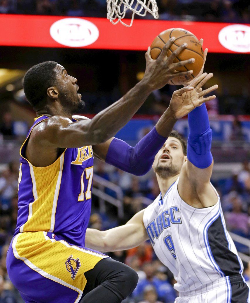 Vucevic logra el enceste del triunfo por el Magic