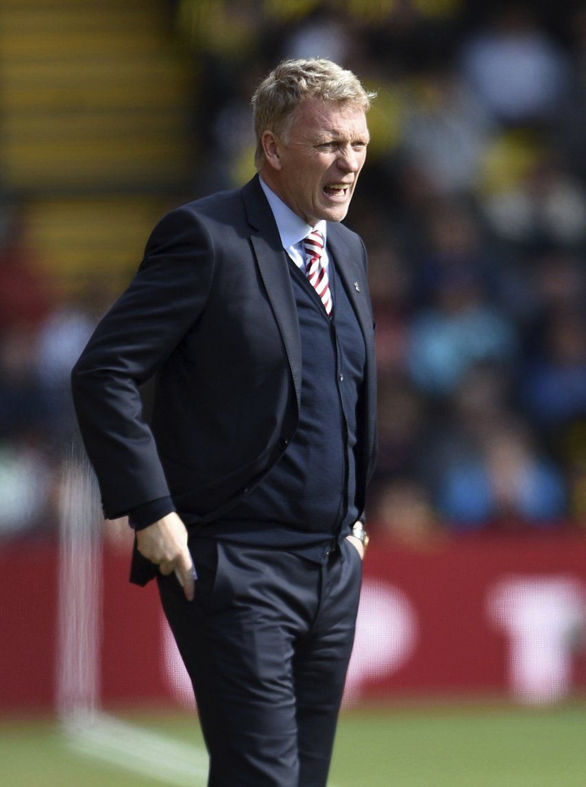 Moyes seguirá como técnico de Sunderland