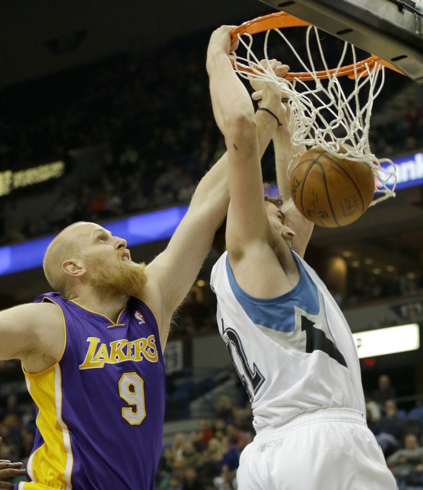 Love brilla en paliza de Timberwolves sobre Lakers