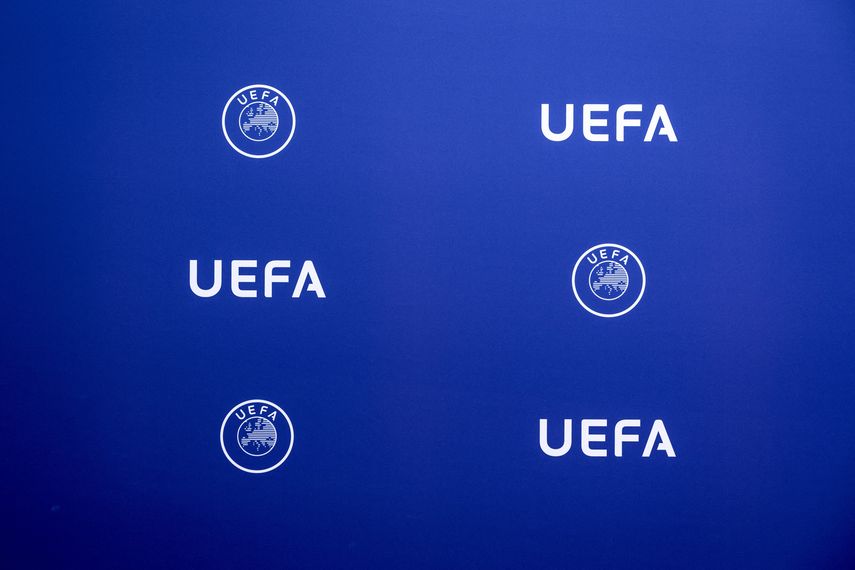 UEFA excluye a equipos rusos de competencias