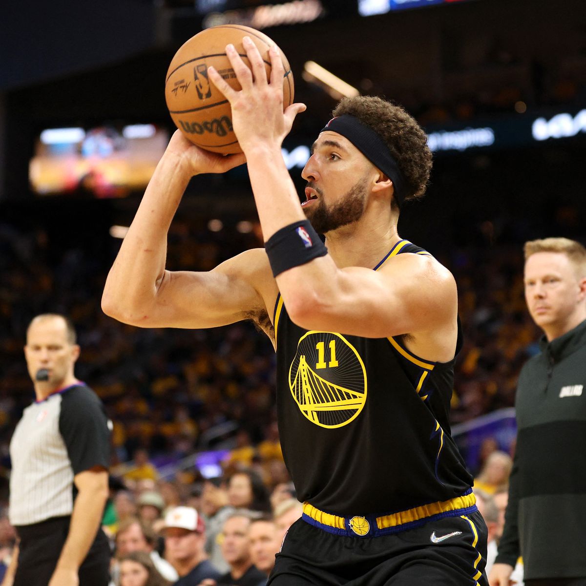 Los Warriors superan a los Mavericks y avanzan a las Finales de la NBA