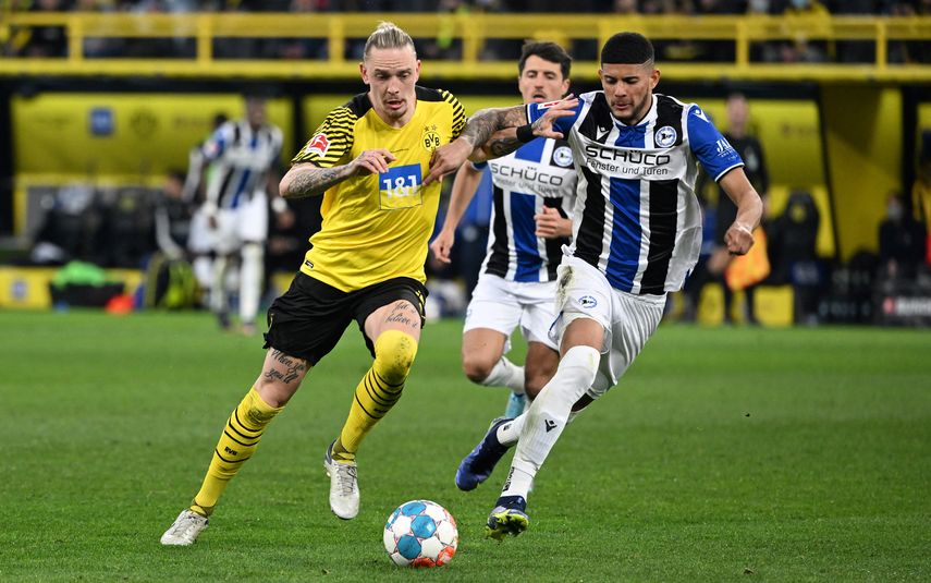 Andrés Andrade jugó todo el partido contra el Dortmund