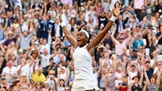 La joven Cori Gauff salva dos bolas de partido y sigue su aventura