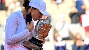 Swiatek se corona campeona en Roland Garros con 19 años