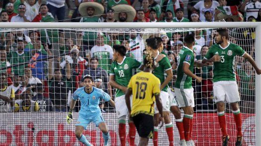 Copa de Oro: Jamaica fulmina a México, jugará final con EEUU