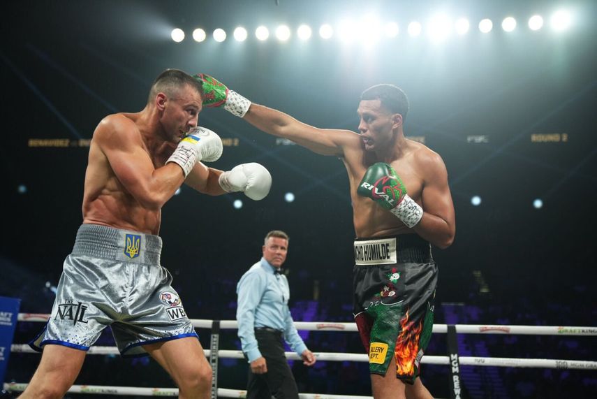 David Benavidez mostró superioridad ante Oleksandr Gvozdyk en su debut semipesado