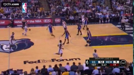 Warriors aplastan a Grizzlies y empatan la serie