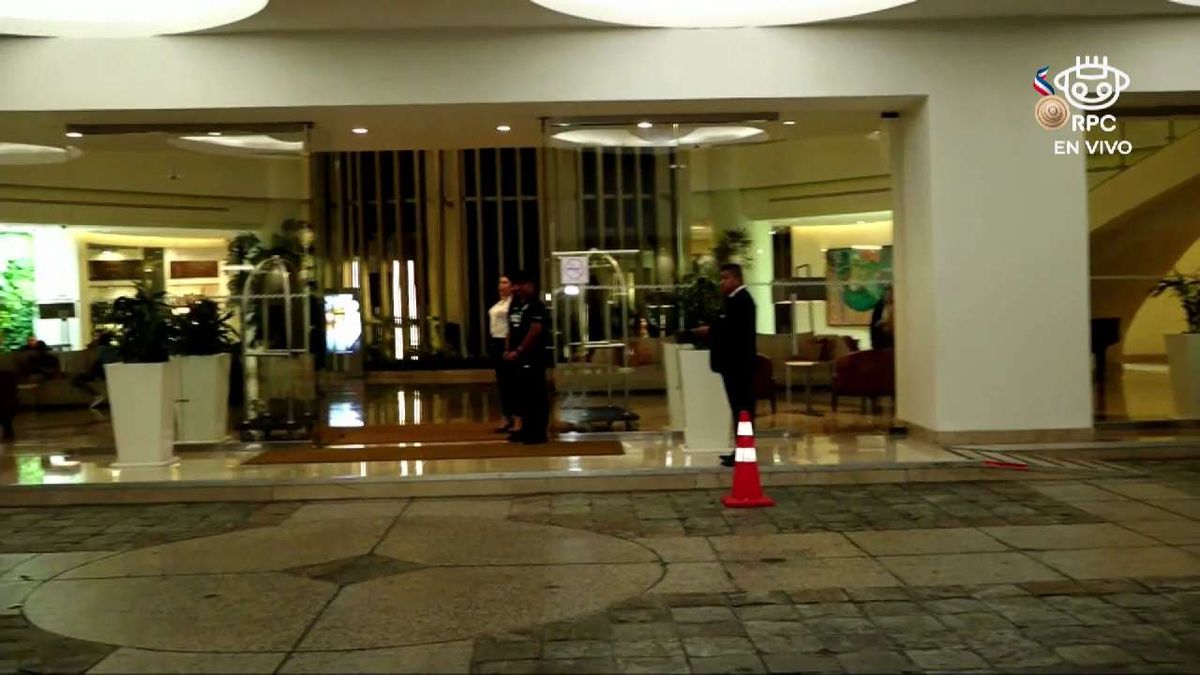 ¡DE NO CREER! Encapuchados cierran ruta de acceso de la Selección de Panamá ¡DE NO CREER! Encapuchados cierran ruta de acceso de la Selección de Panamá