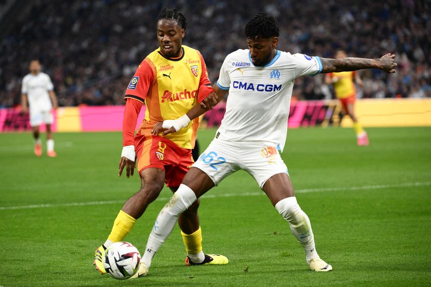 Michael Amir Murillo salió tocado en el duelo ante el Lens