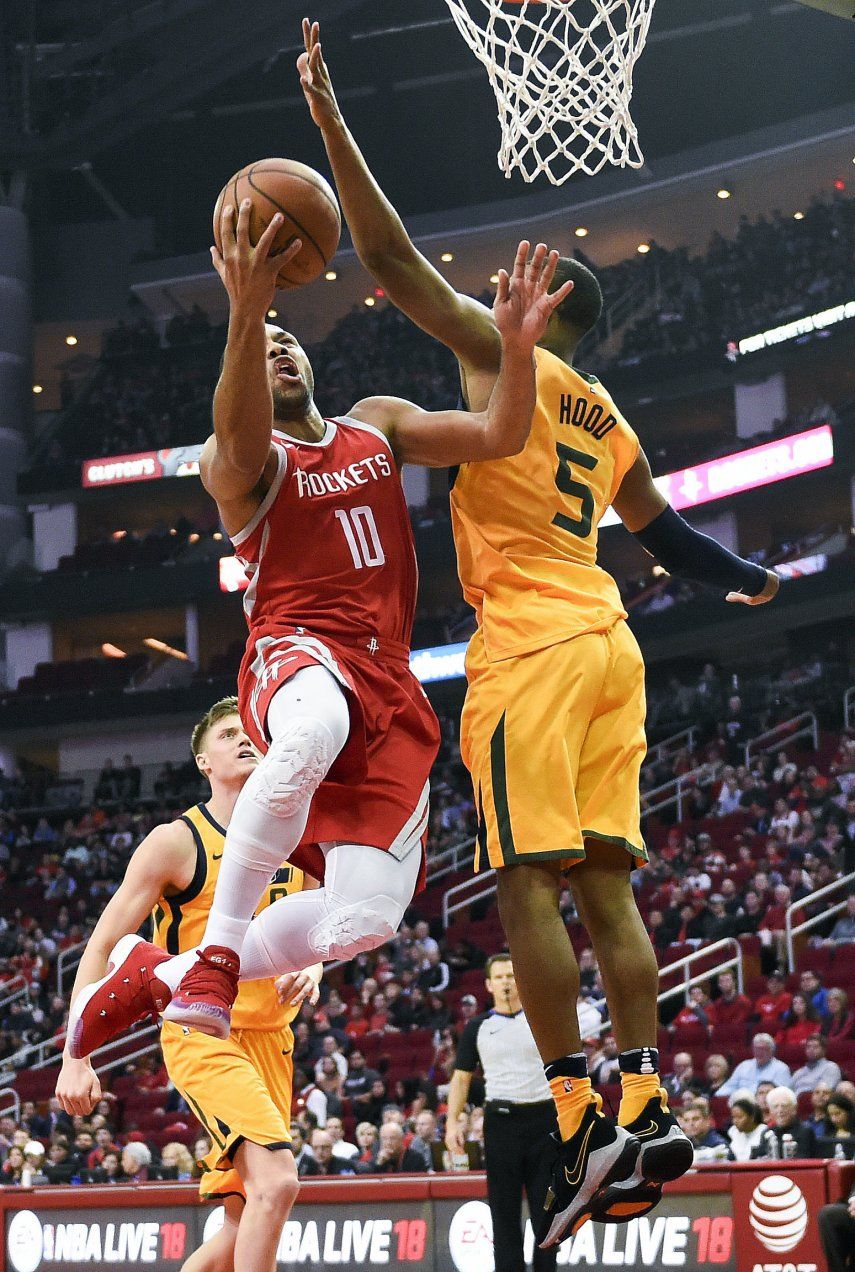 Rockets vencen a Jazz y llegan a 14 triunfos en fila